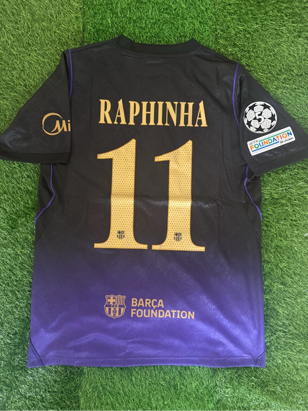 Raphina Barcelona jersey